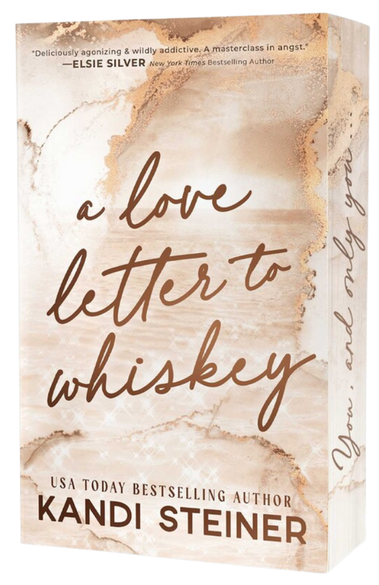 Book cover of 'A Love Letter to Whiskey' by Kandi Steiner with a marble design.