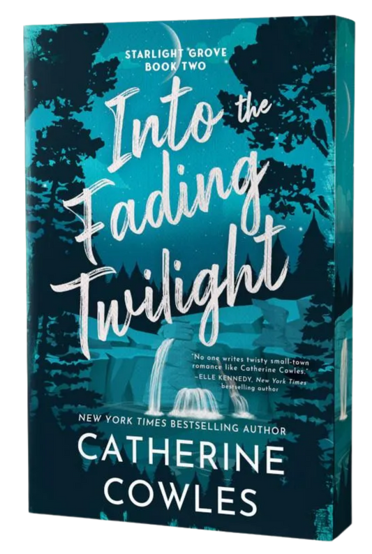 Into the Fading Twilight (Deluxe Edition) (Starlight Grove #2)